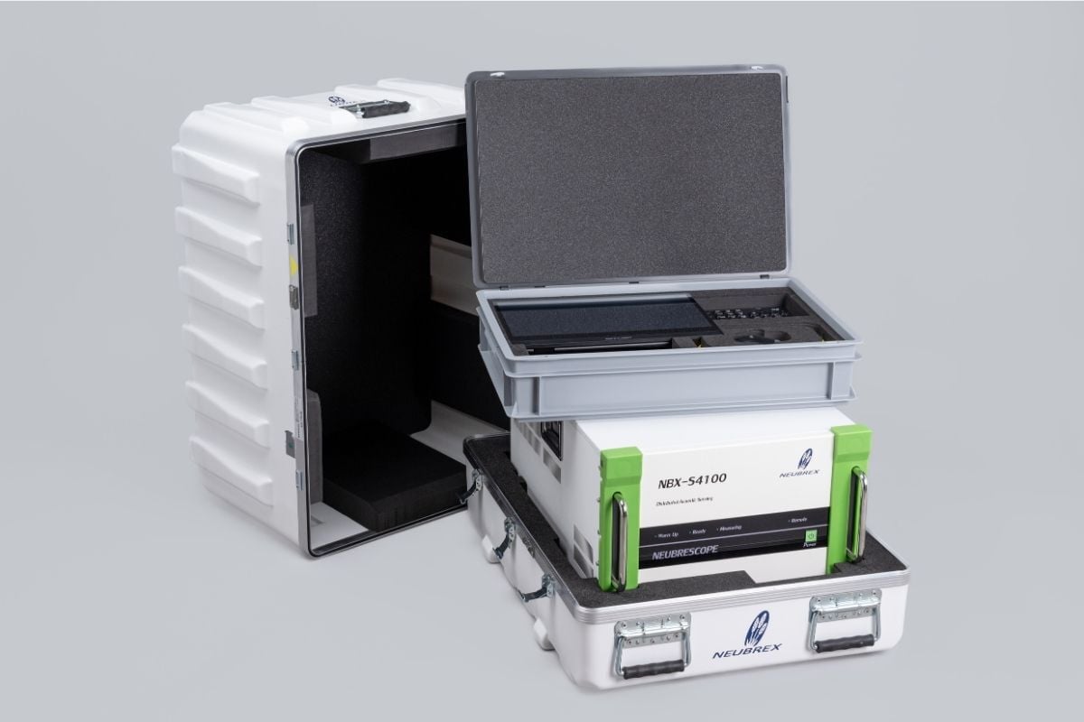 Neubrescope in Transportbox with Equipment in Box